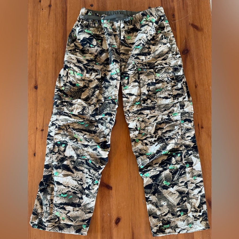 Nike ACG Smith Summit Water Repellent Leafcutter Cargo Pants Shorts Size Medium
